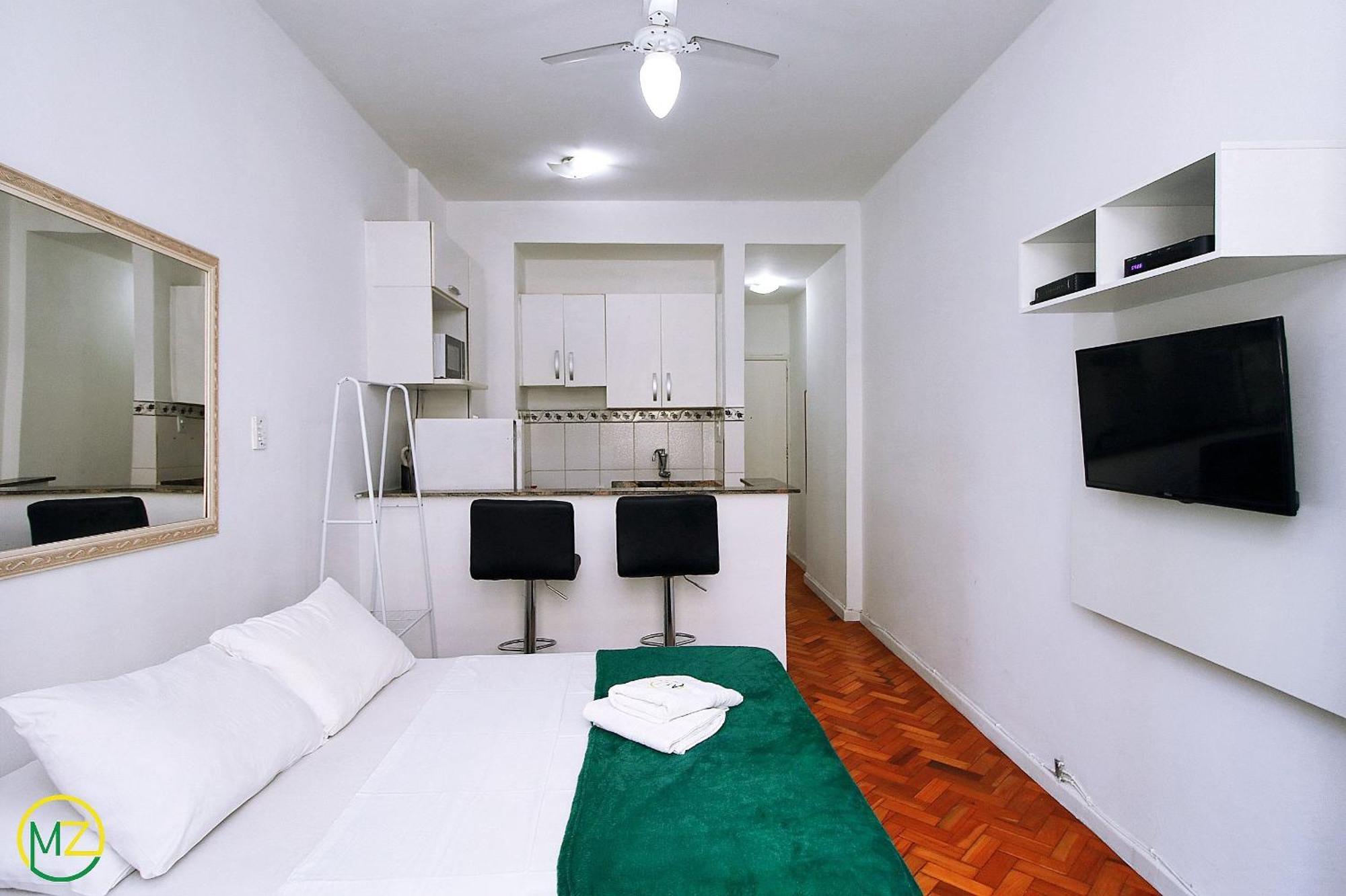 Muito Economico P/ 3 Pessoas Em Copacabana *